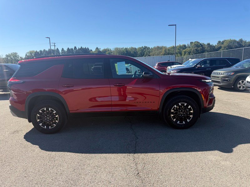 Used 2026 Chevrolet Traverse Z71 w/ LPO, Floor Liner Package AWD/4WD image 15