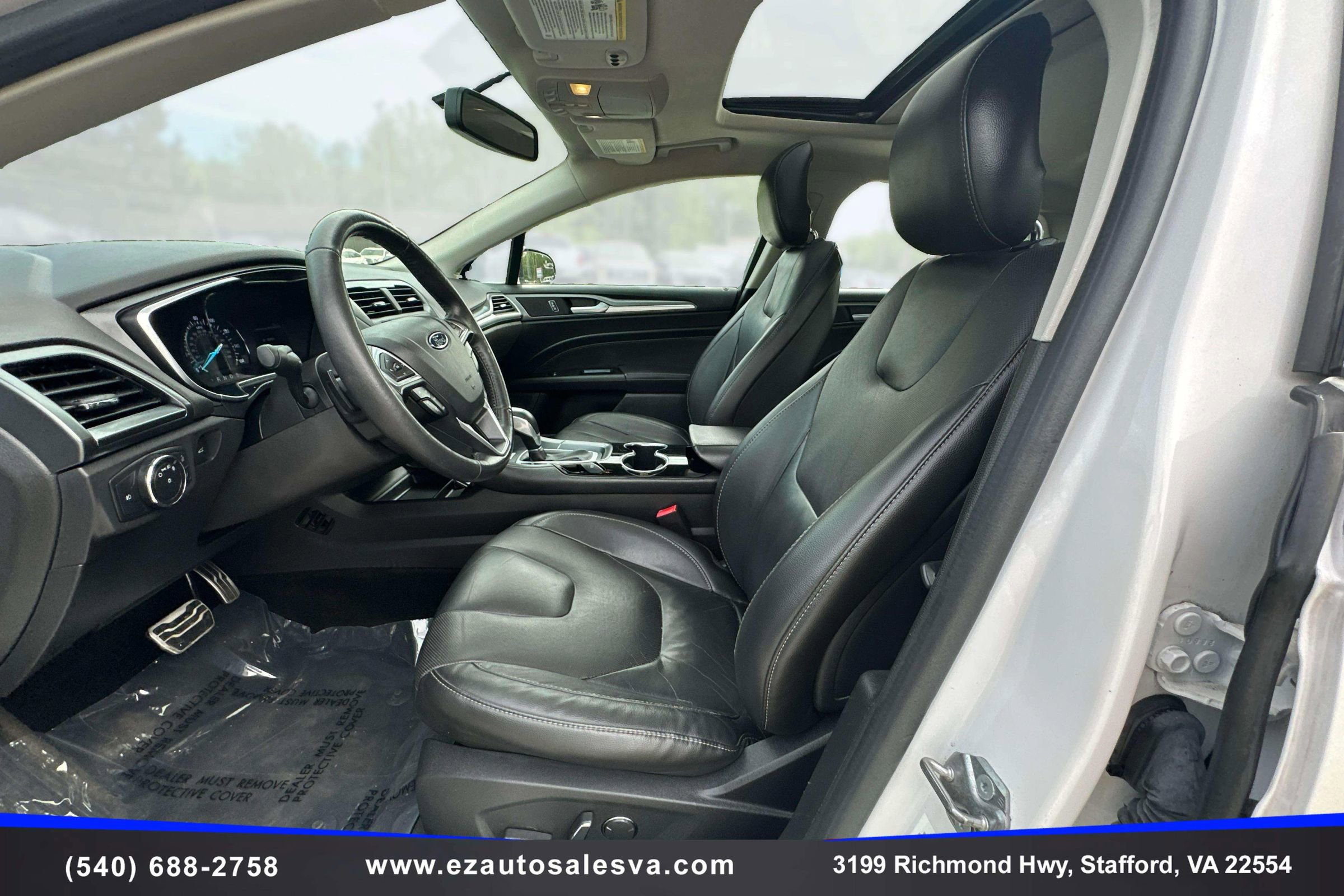 Used 2015 Ford Fusion Titanium FWD image 14