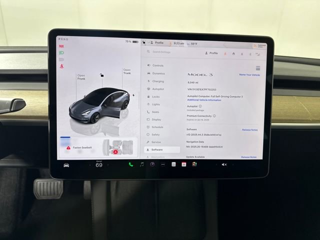 Used 2023 Tesla Model 3 Standard Range image 20