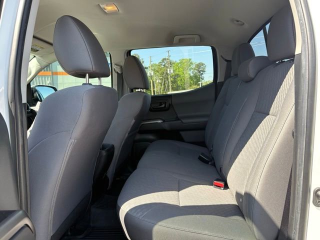 Used 2023 Toyota Tacoma SR5 AWD/4WD image 15