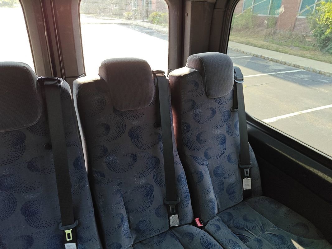 Used 2019 Mercedes-Benz Sprinter 2500 image 32