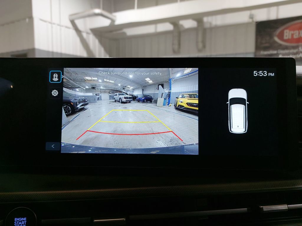 Used 2025 Hyundai Santa Fe SE FWD image 23