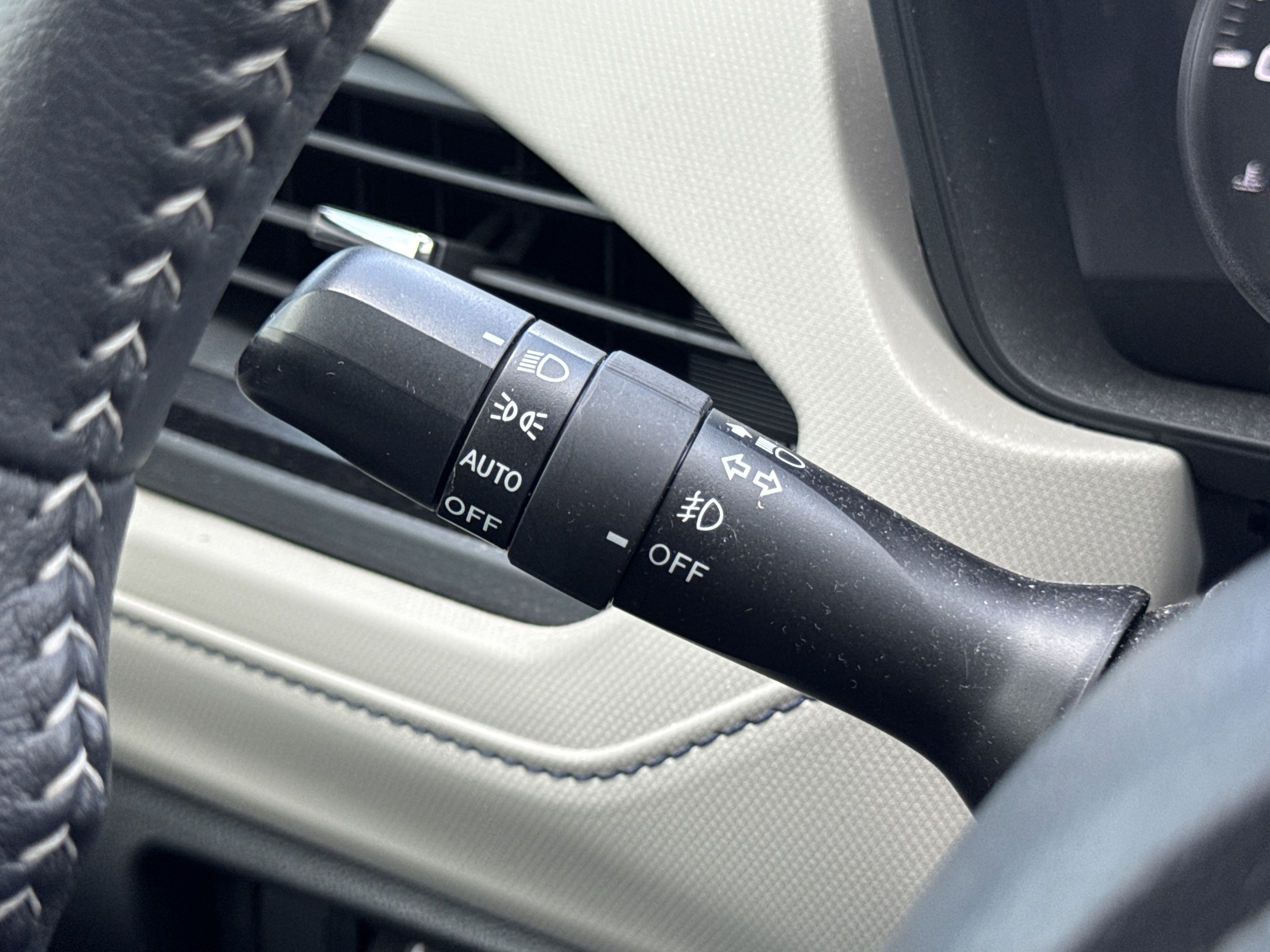 Certified 2025 Subaru Forester Premium image 16