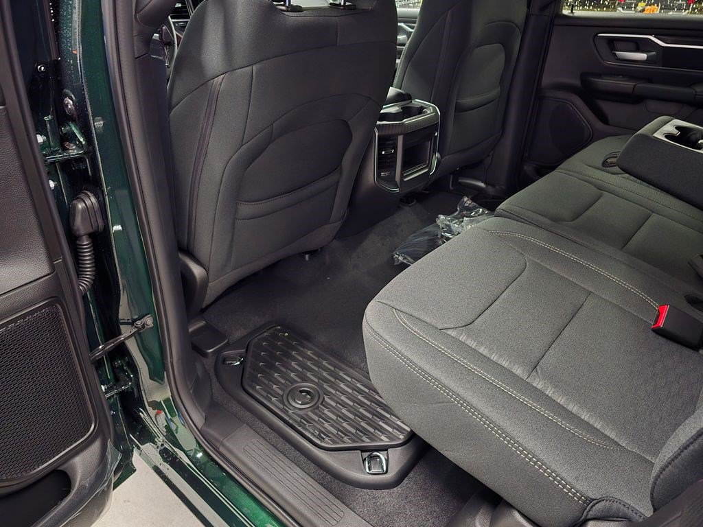 New 2026 RAM 1500 Big Horn AWD/4WD image 31