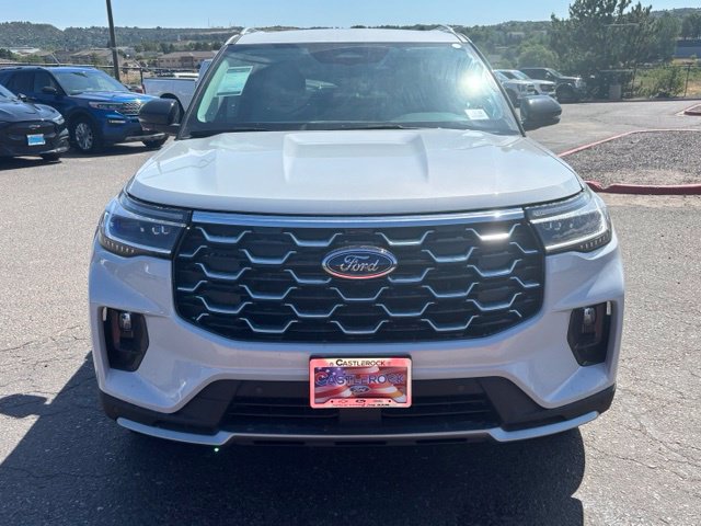 New 2026 Ford Explorer Platinum w/ LUX Leather Package AWD/4WD image 9