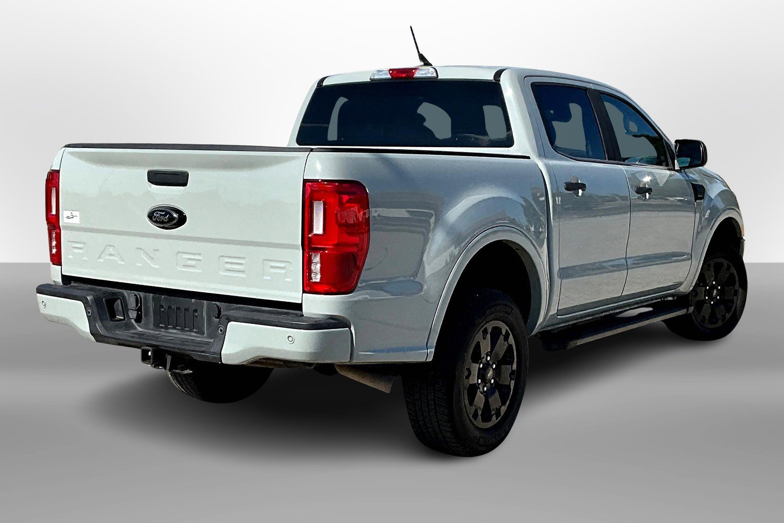 Used 2022 Ford Ranger XLT w/ Equipment Group 301A Mid image 11