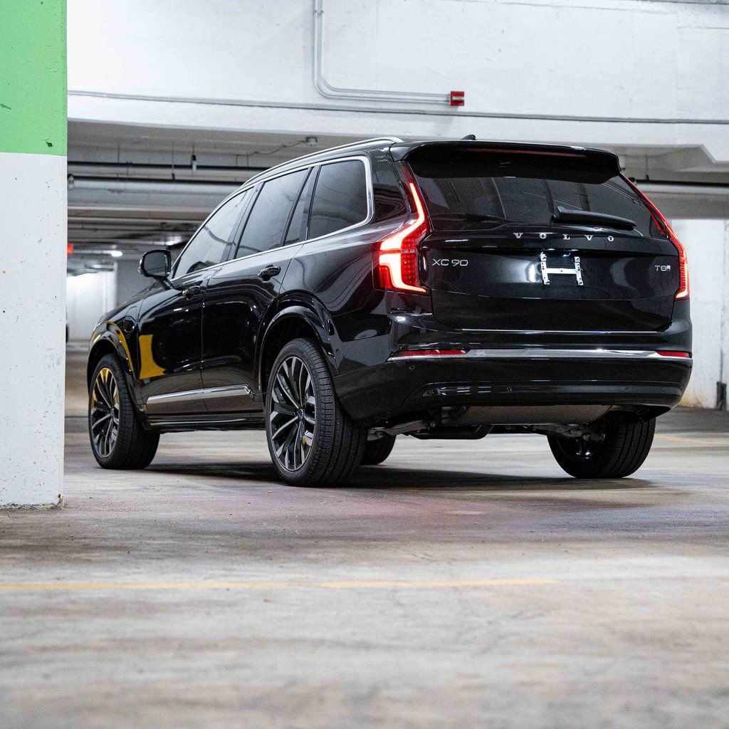 New 2026 Volvo XC90 T8 Plus w/ Protection Package Premier AWD/4WD image 5