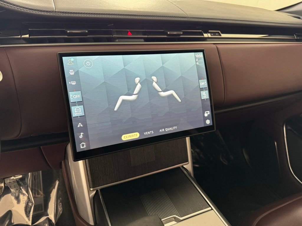 Used 2024 Land Rover Range Rover Autobiography image 21