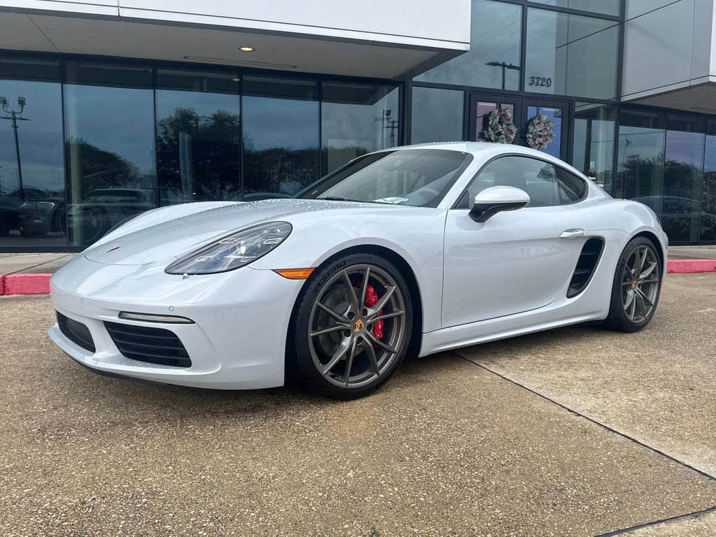 New 2025 Porsche 718 Cayman S