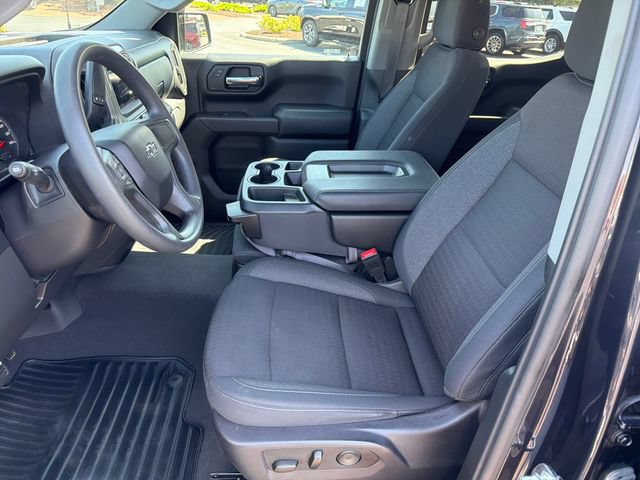 Certified 2024 Chevrolet Silverado 1500 Custom Trail Boss w/ Turbomax Blackout Package AWD/4WD image 9