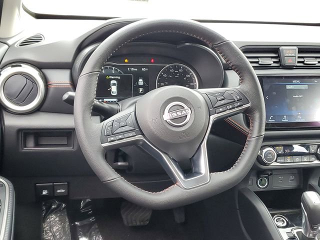 New 2025 Nissan Versa SR w/ Trunk Package image 10