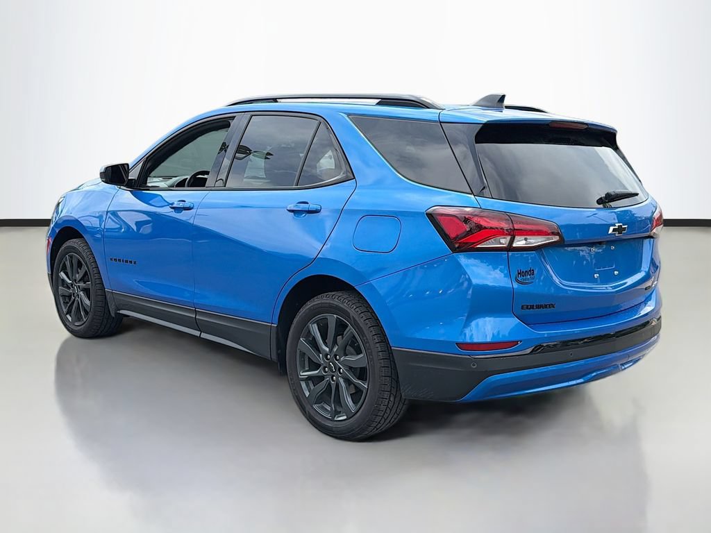 Used 2024 Chevrolet Equinox RS AWD/4WD image 9
