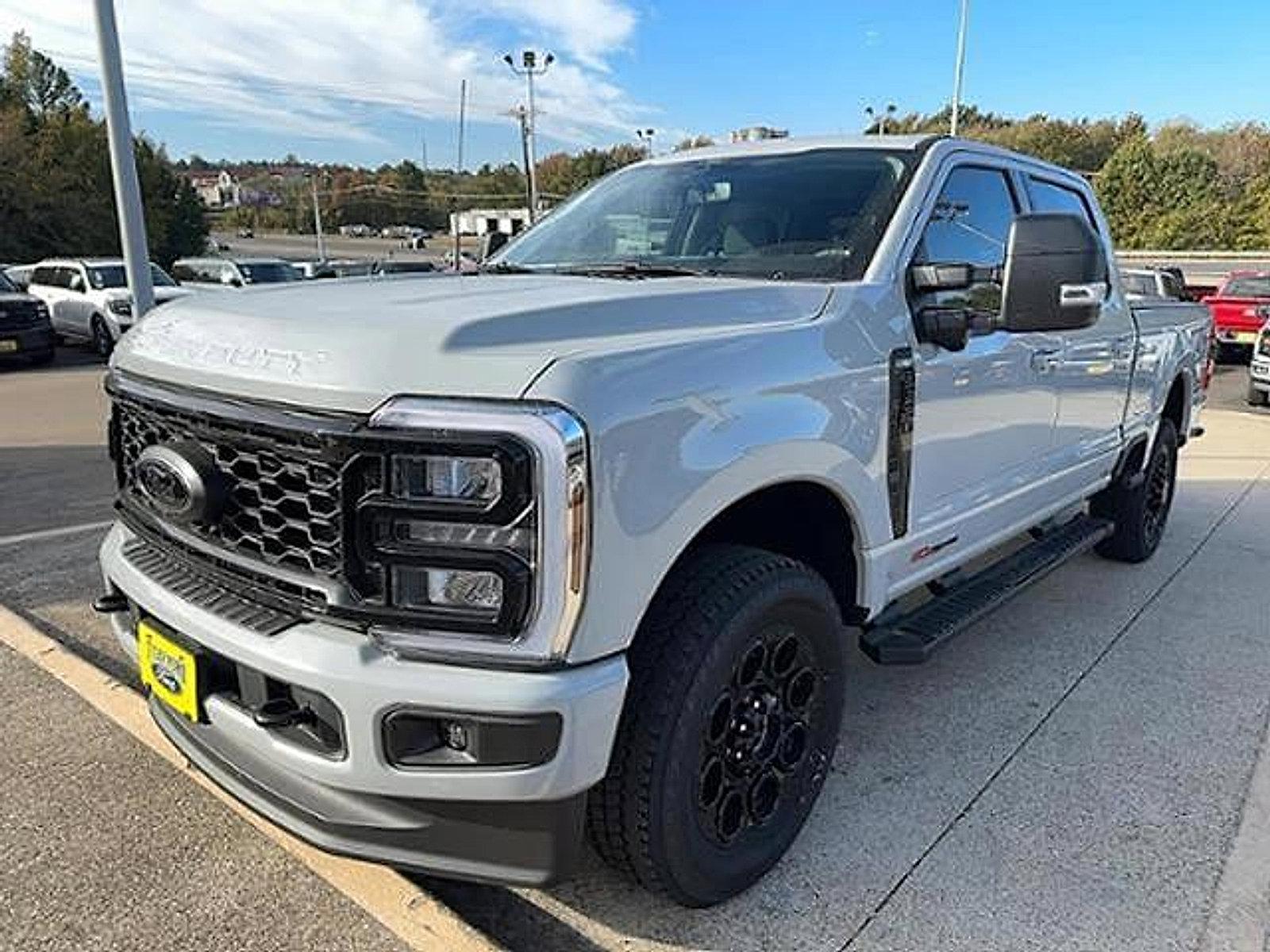 New 2026 Ford F250 XLT w/ XLT Premium Package AWD/4WD image 4