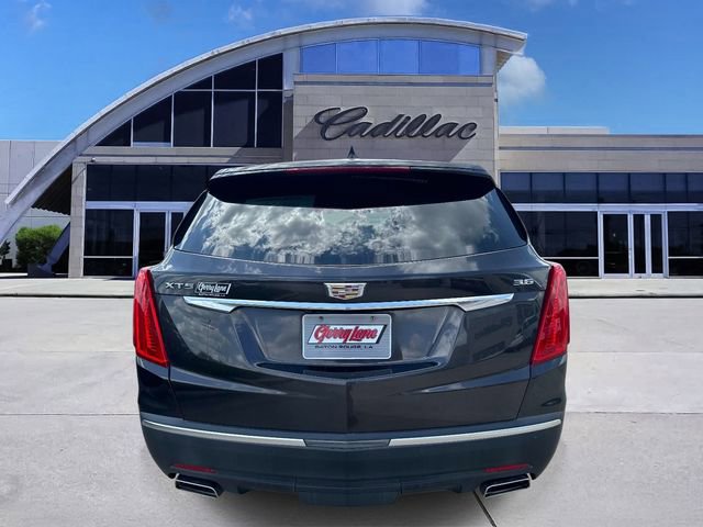 Used 2018 Cadillac XT5 Premium Luxury FWD image 5