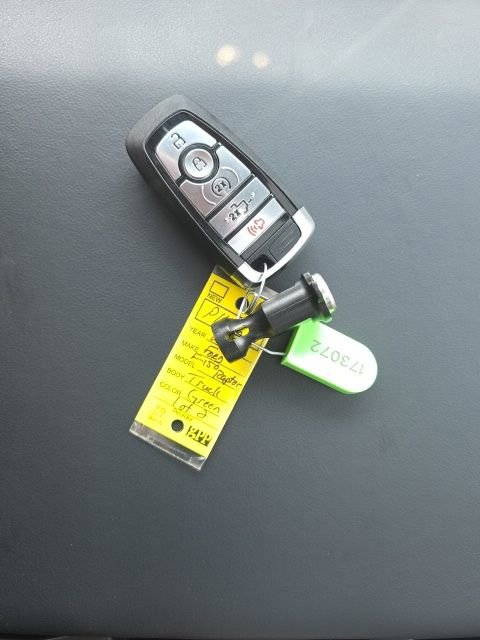 Used 2025 Ford F150 Raptor image 35