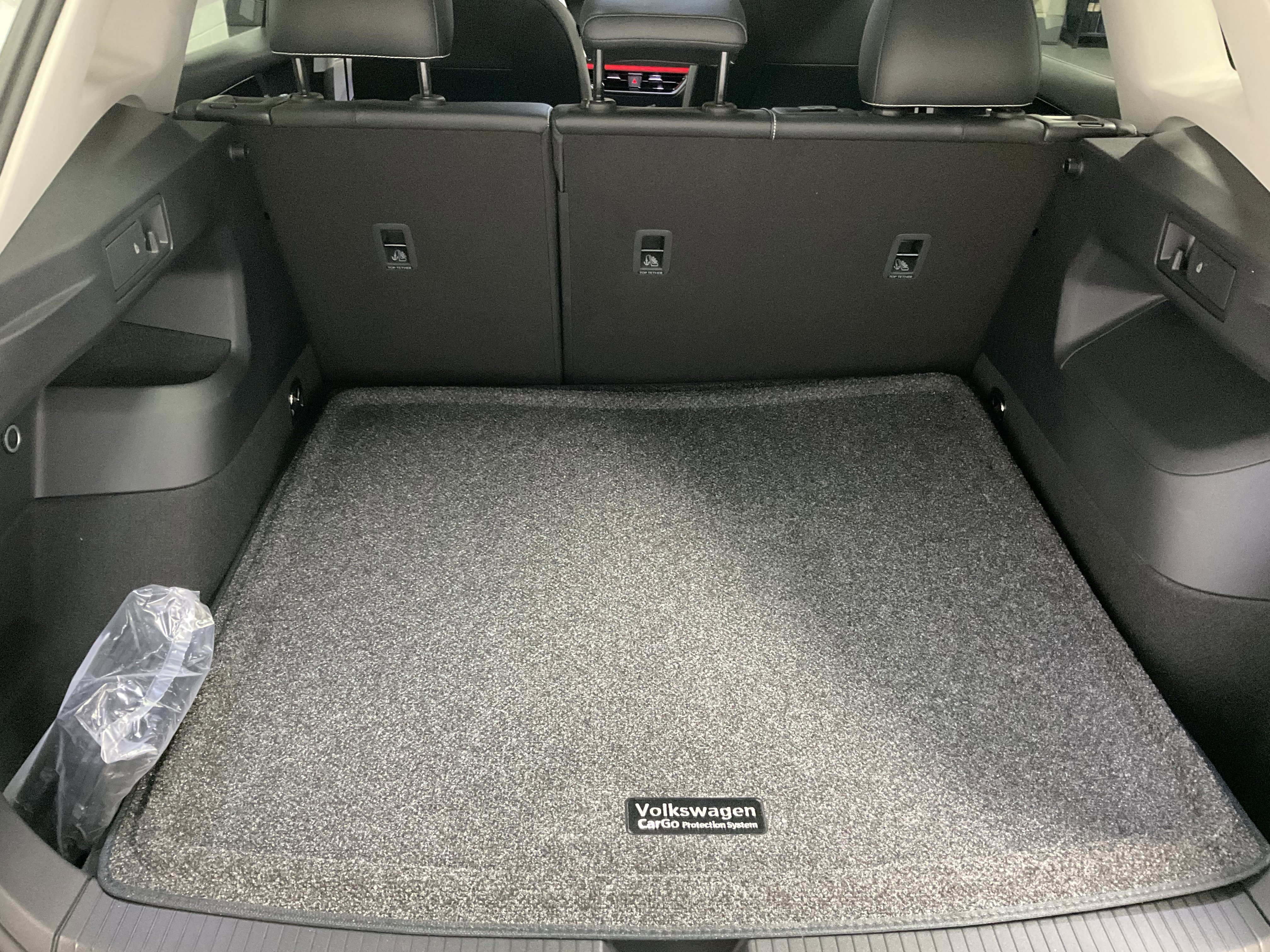 New 2026 Volkswagen Tiguan SE AWD/4WD image 16
