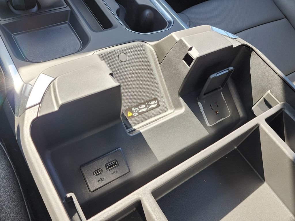 New 2026 GMC Sierra 1500 SLT w/ SLT Premium Plus Package image 33