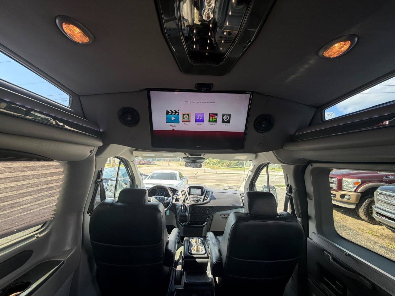 Used 2019 Ford Transit 150 130 Low Roof w/ Exterior Upgrade Package RWD image 13
