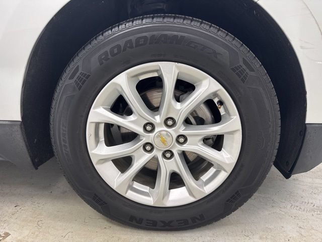 Used 2018 Chevrolet Equinox LS FWD image 28