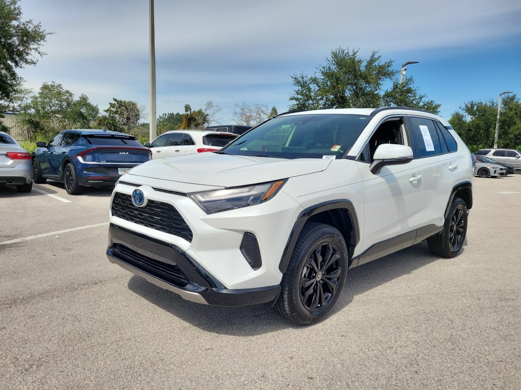 Certified 2023 Toyota RAV4 SE AWD/4WD image 31