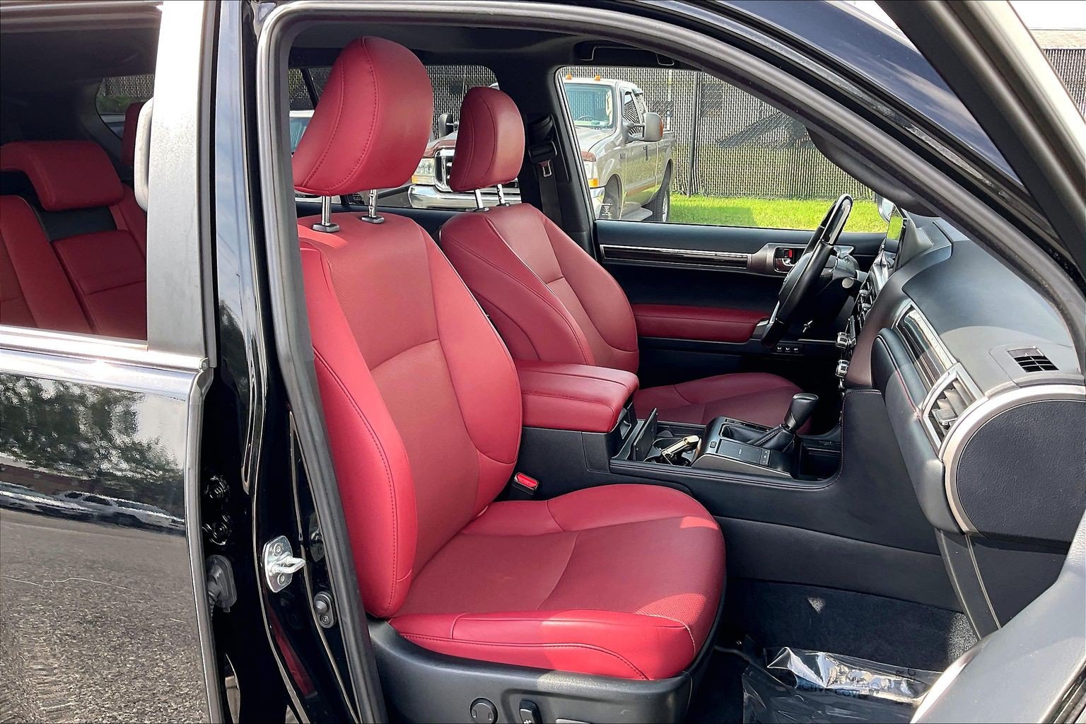 Used 2023 Lexus GX 460 Premium w/ Premium Package AWD/4WD image 9