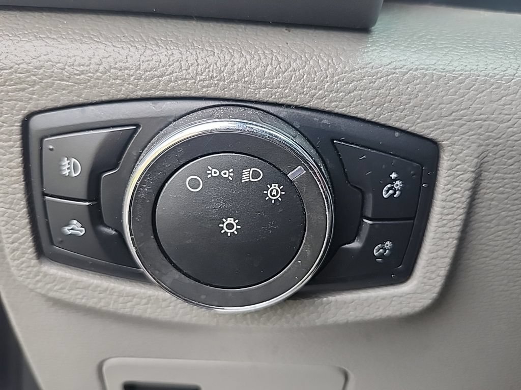 Used 2016 Ford F150 XLT RWD image 15