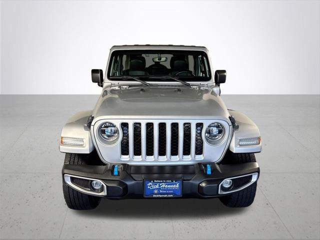 Certified 2022 Jeep Wrangler Unlimited Sahara AWD/4WD image 3