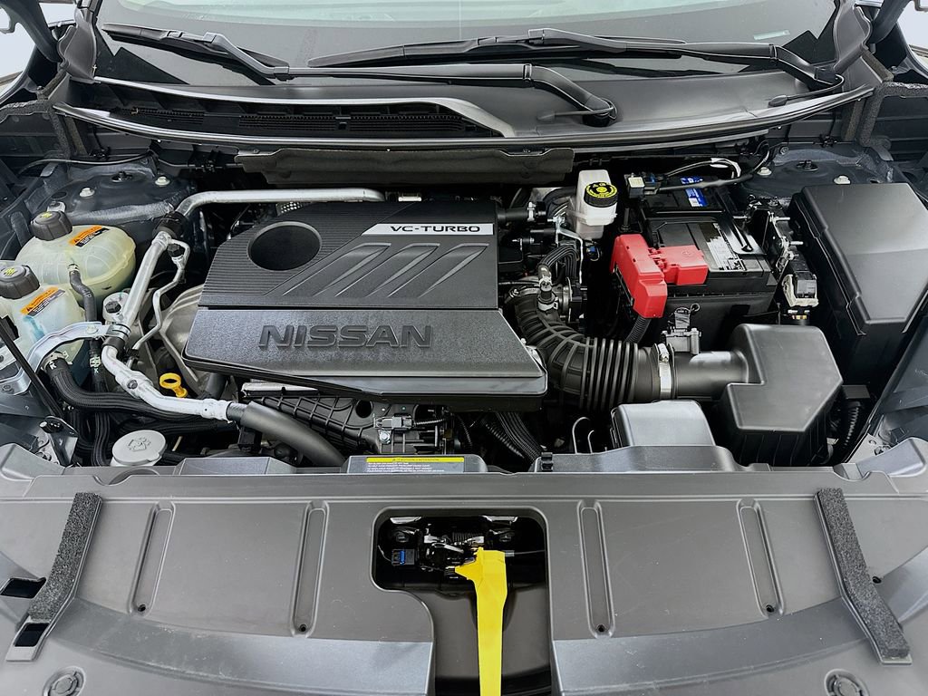 Used 2024 Nissan Rogue SV w/ SV Premium Package FWD image 32