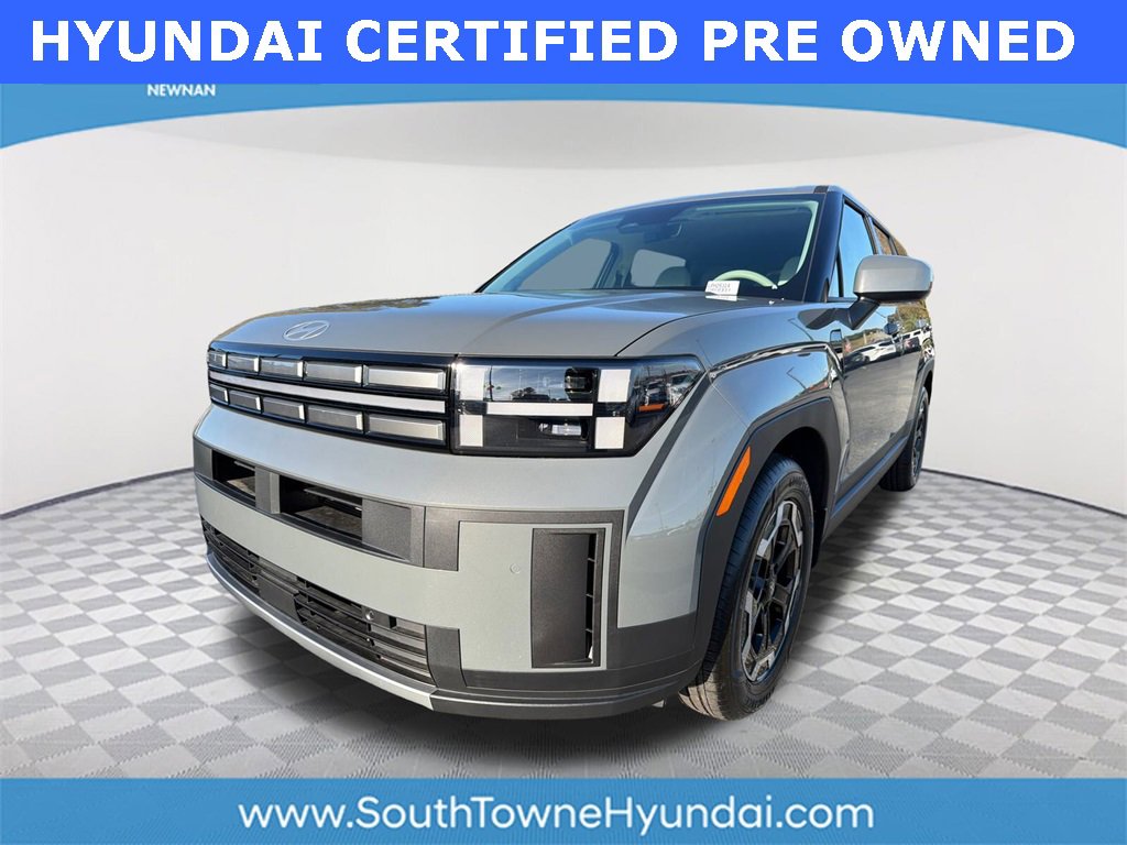 Used 2025 Hyundai Santa Fe SE w/ Tow & Go Package