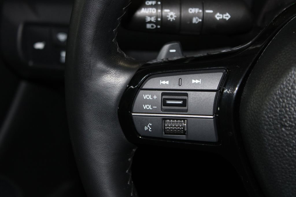 Used 2024 Honda Pilot Elite image 21