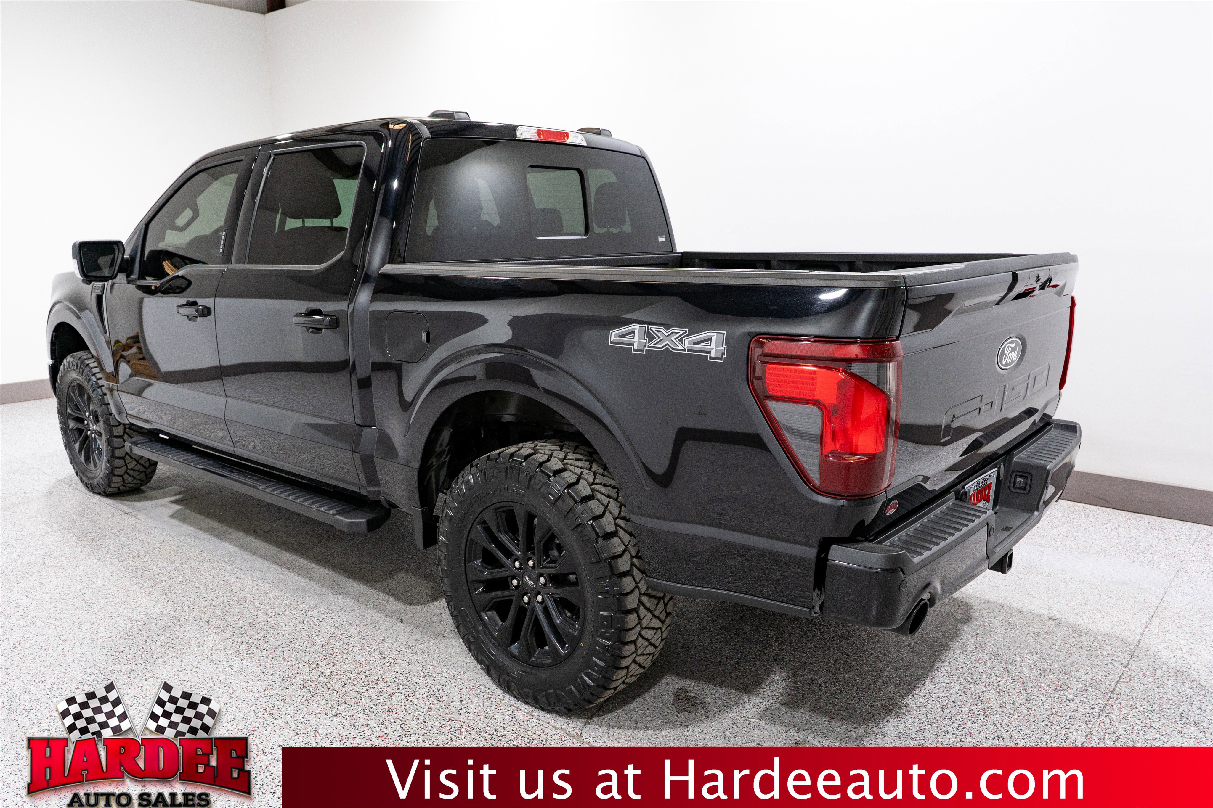 Used 2024 Ford F150 XLT w/ Equipment Group 303A High AWD/4WD image 3