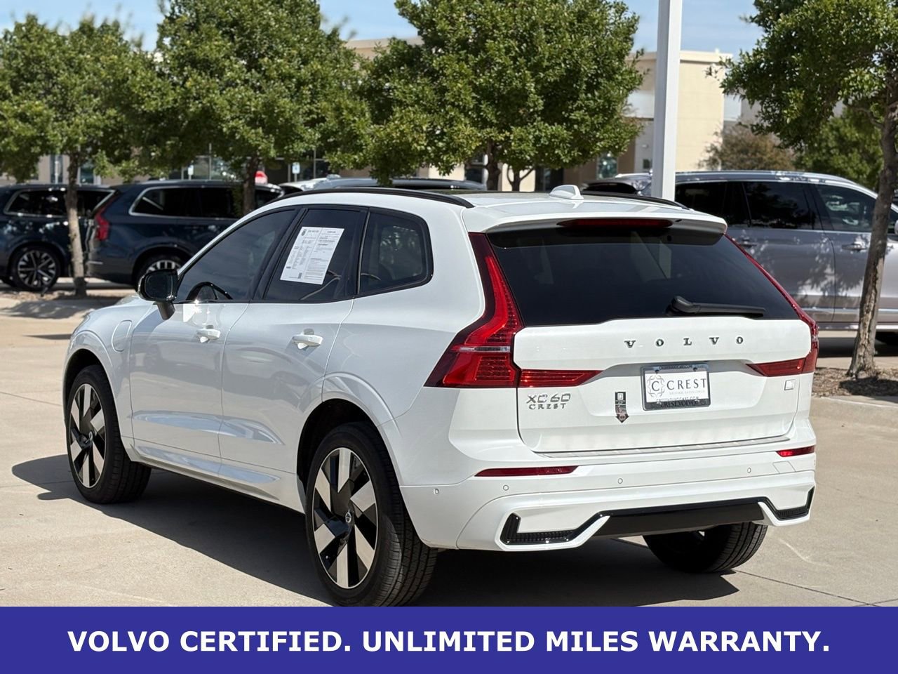 Certified 2024 Volvo XC60 T8 Plus w/ Protection Package Premier image 6