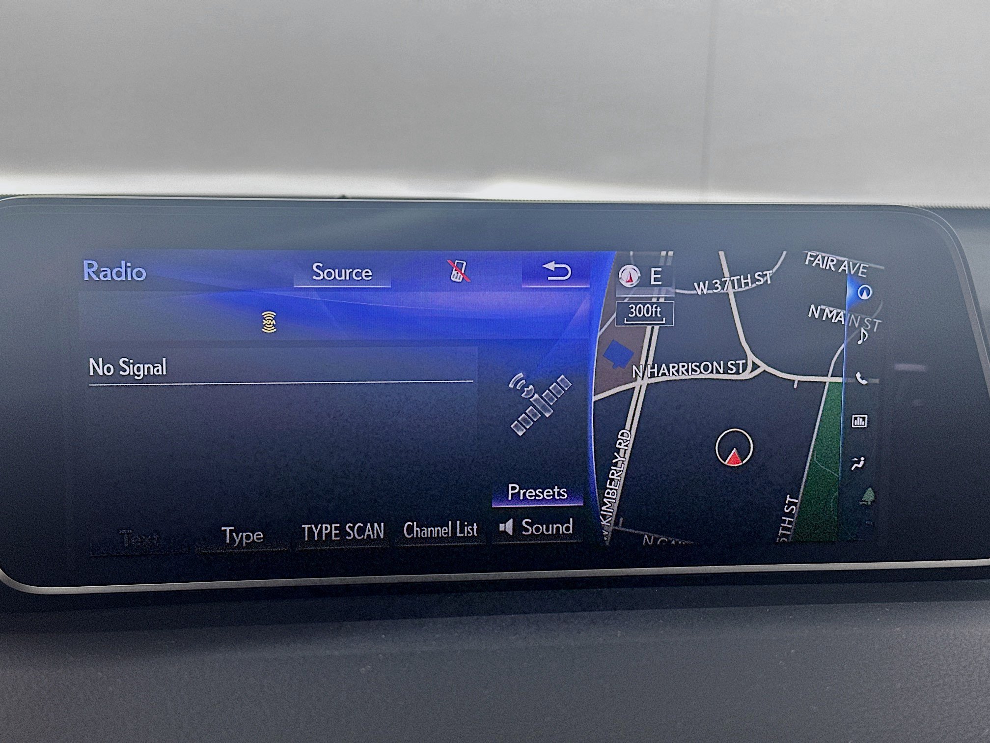 Used 2018 Lexus RX 350 F Sport w/ Cold Area Package AWD/4WD image 15