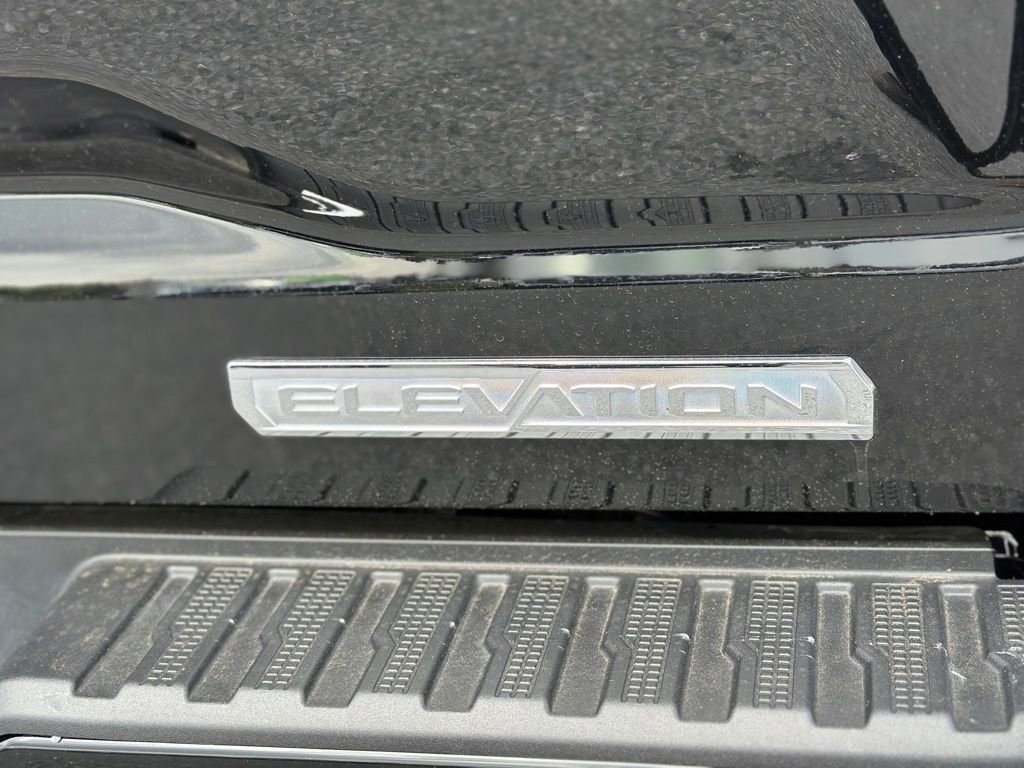 Used 2023 GMC Sierra 1500 Elevation image 37