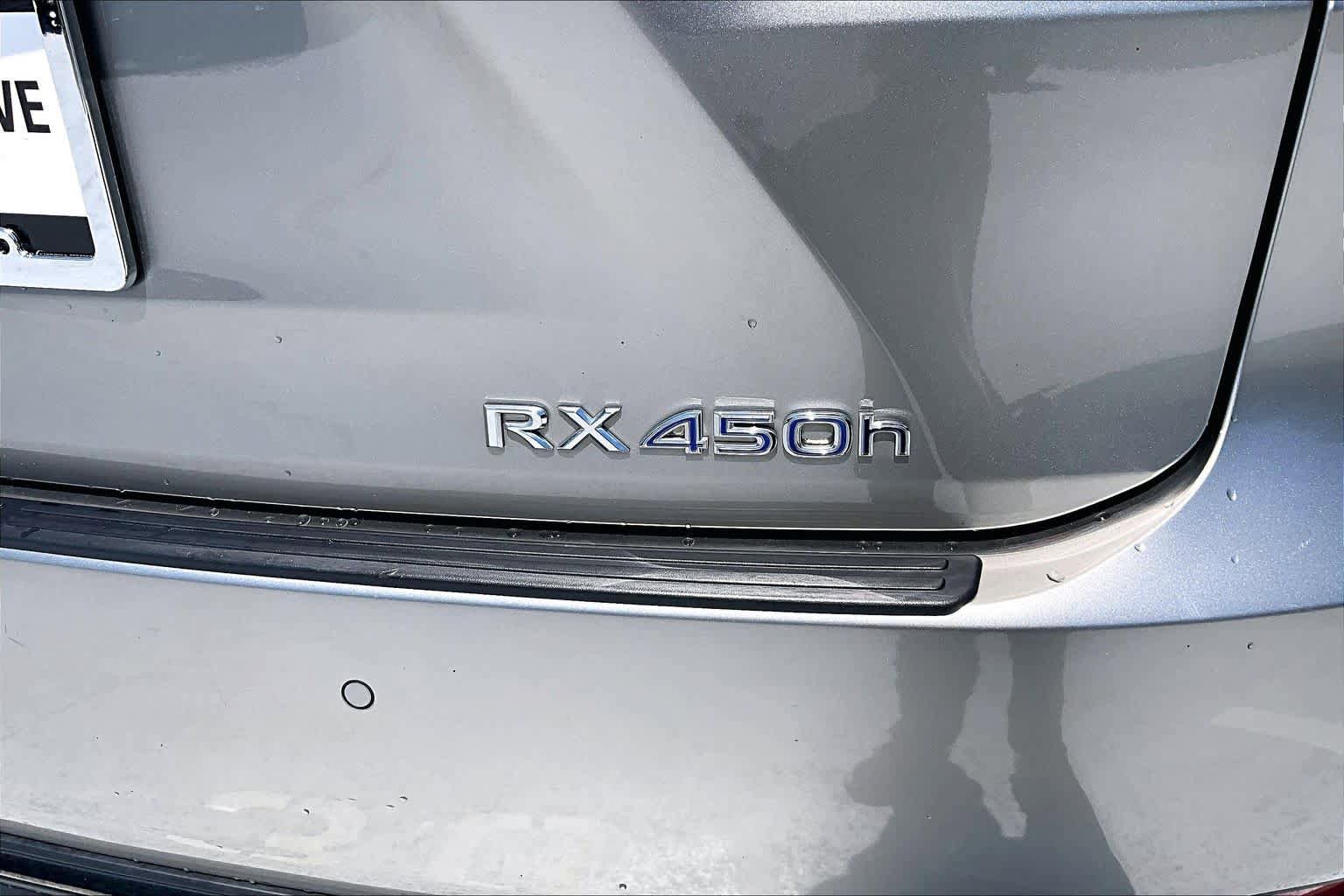 Used 2020 Lexus RX 450h F Sport w/ Accessory Package AWD/4WD image 31