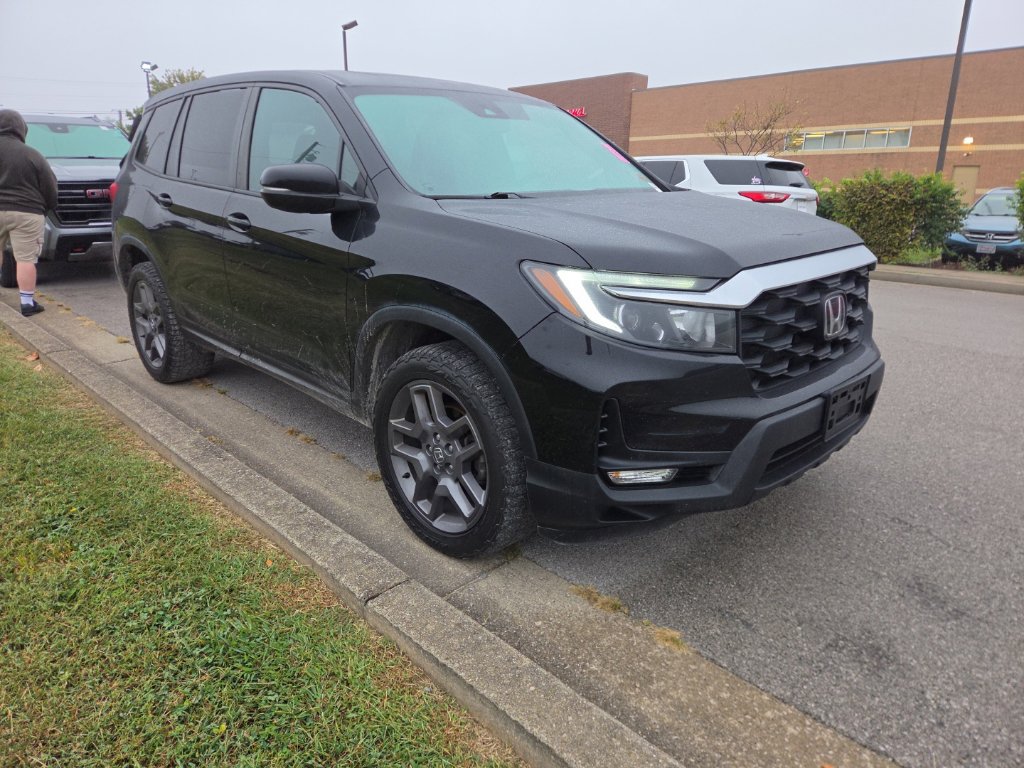 Used 2022 Honda Passport EX-L image 2