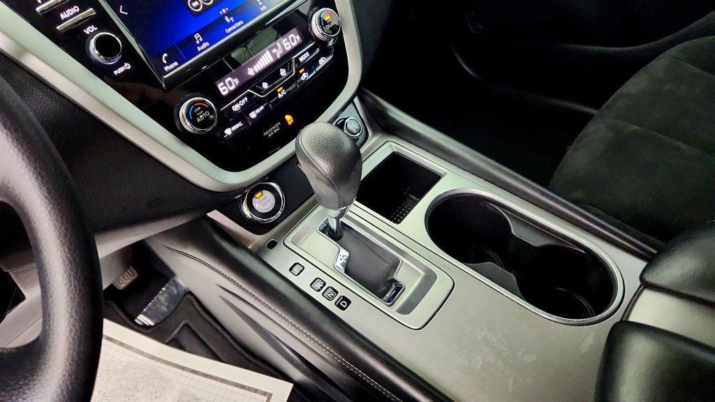 Used 2019 Nissan Murano S AWD/4WD image 16