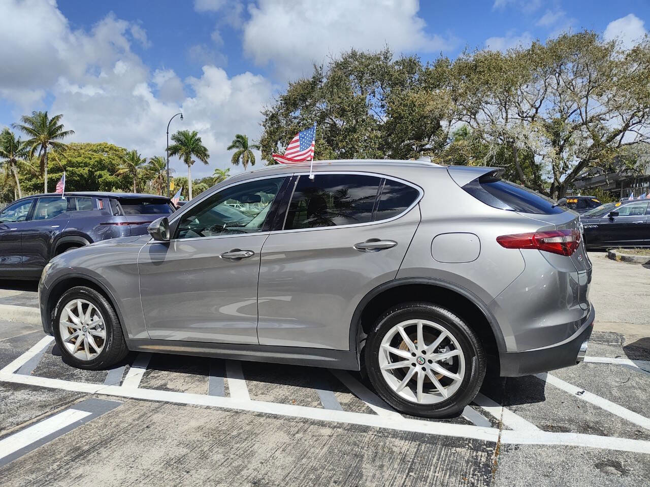 Used 2018 Alfa Romeo Stelvio Ti AWD/4WD image 6