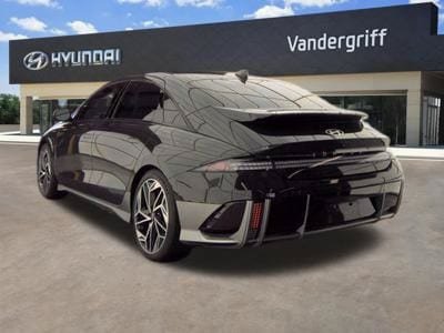 Used 2023 Hyundai Ioniq 6 Limited RWD image 8