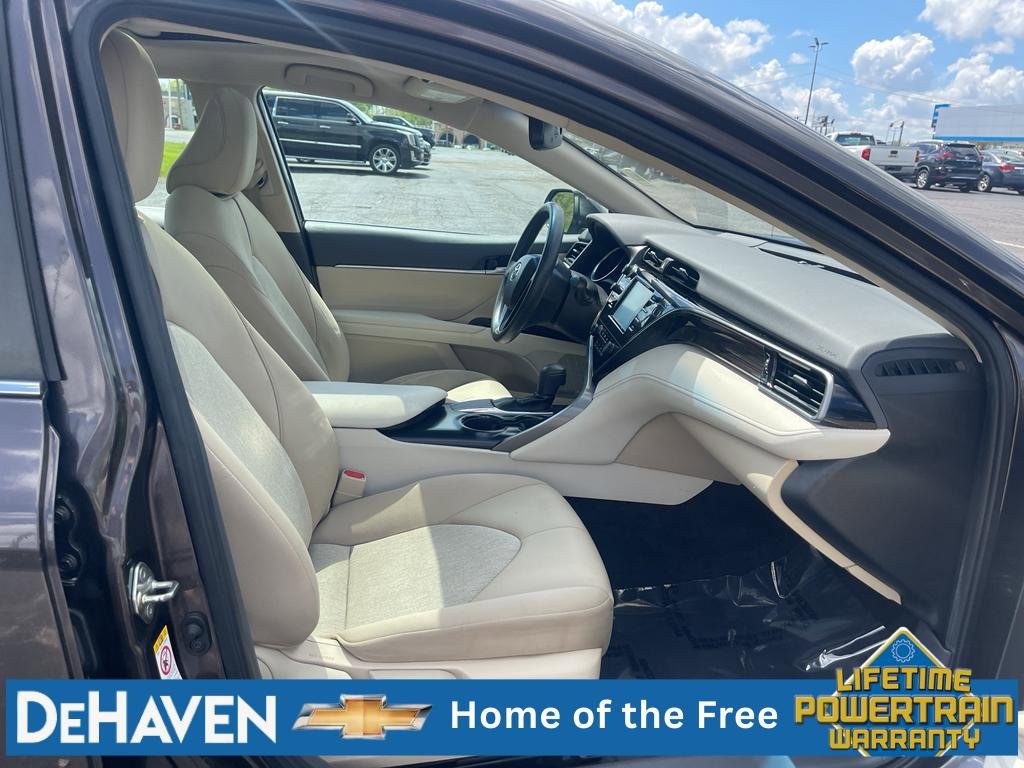 Used 2019 Toyota Camry LE w/ Convenience Package FWD image 28