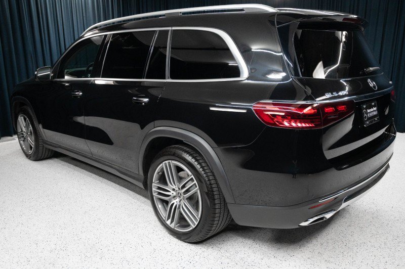 Certified 2026 Mercedes-Benz GLS 450 4MATIC image 7