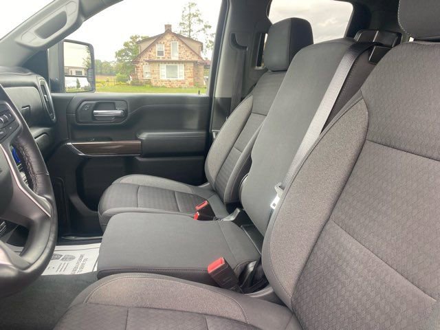 Used 2022 Chevrolet Silverado 2500 LT w/ Convenience Package image 12