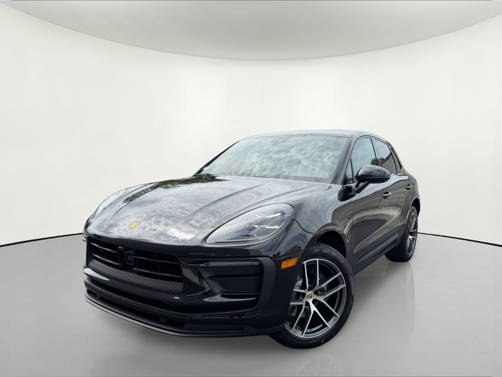 New 2026 Porsche Macan AWD/4WD image 1