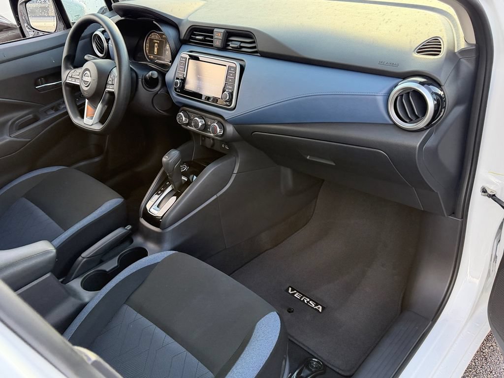 Certified 2025 Nissan Versa SV w/ Trunk Package FWD image 17