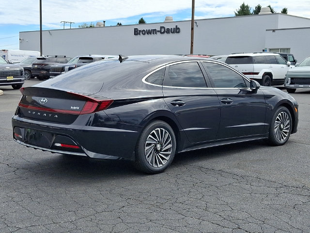 Used 2023 Hyundai Sonata Limited FWD image 6