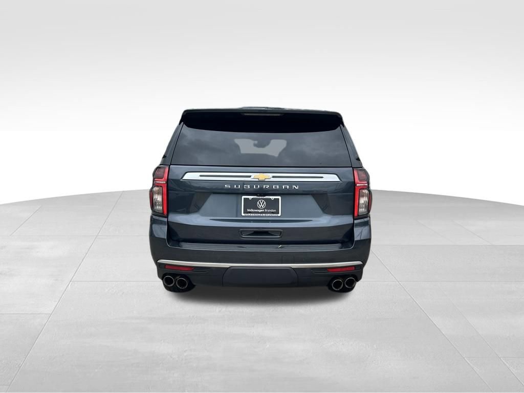 Used 2021 Chevrolet Suburban High Country RWD image 4