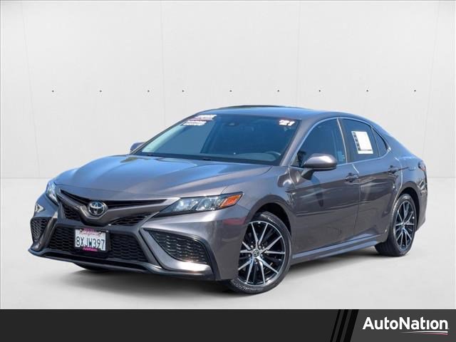 Used 2021 Toyota Camry SE