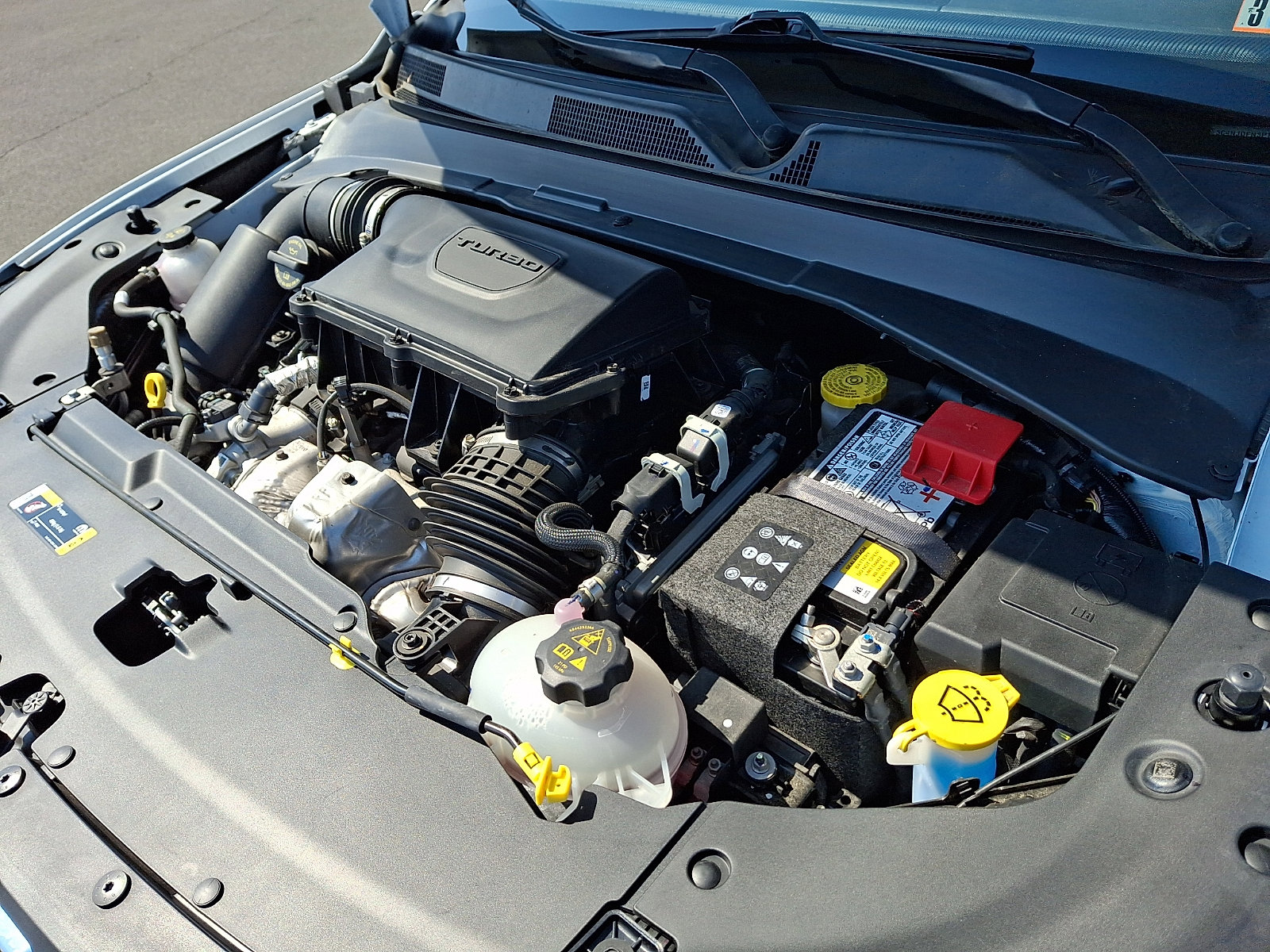 Certified 2023 Jeep Compass Latitude image 28