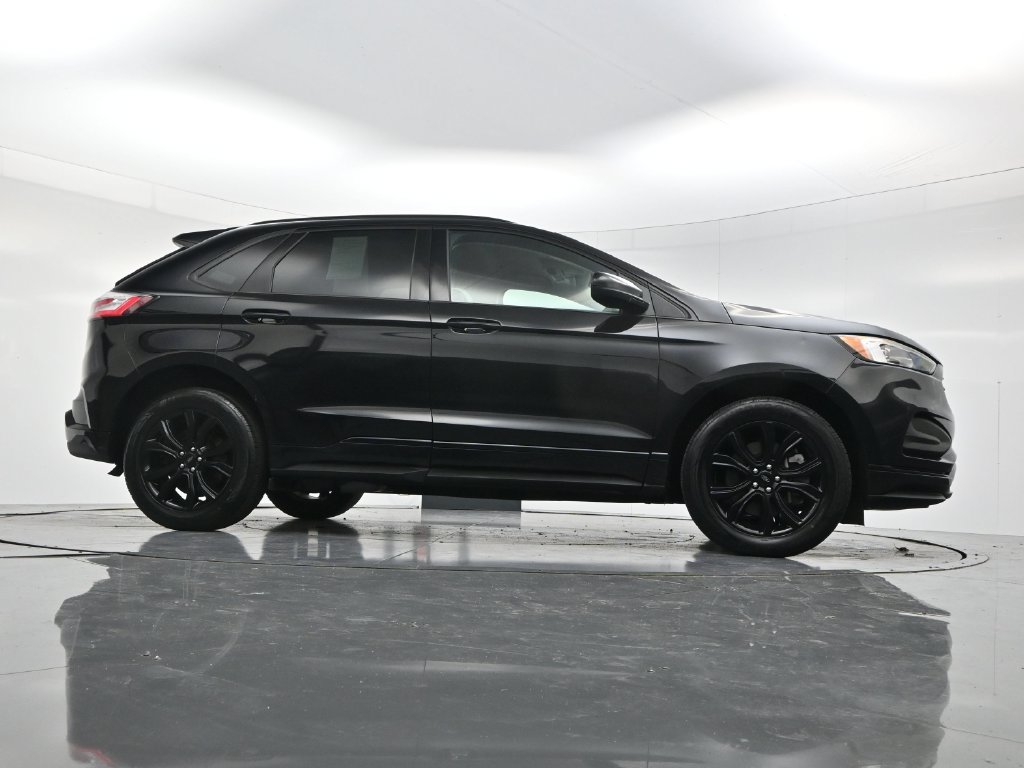 Used 2024 Ford Edge SE w/ Black Appearance Package AWD/4WD image 48
