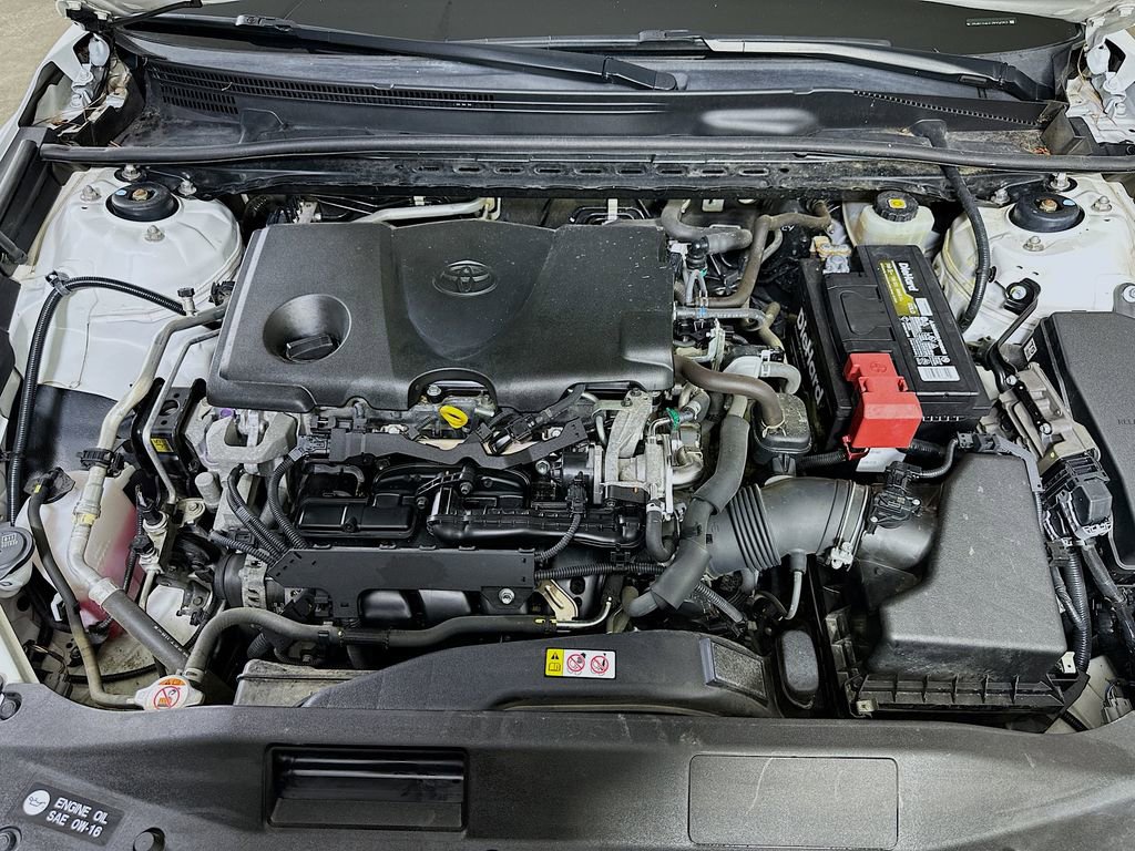 Used 2018 Toyota Camry LE FWD image 9